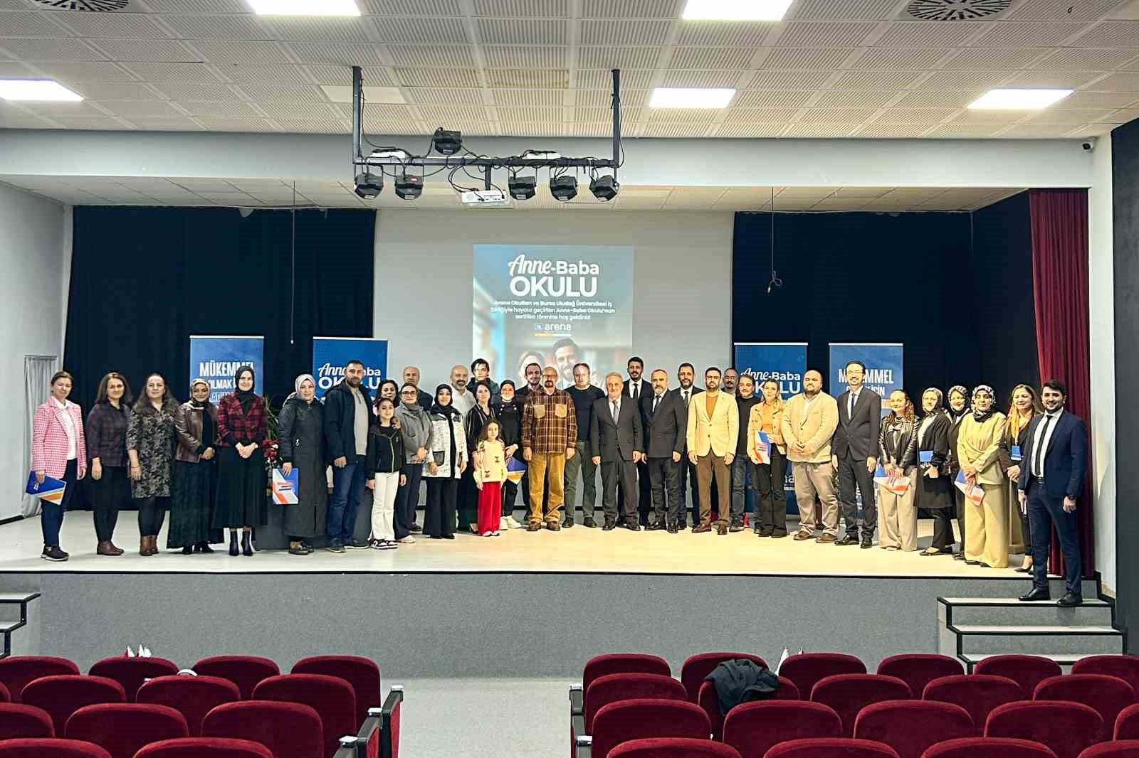 Arena Anne-Baba Okulu’nda sertifika heyecanı
Arena Anne-Baba Okulu’nda sertifika heyecanı