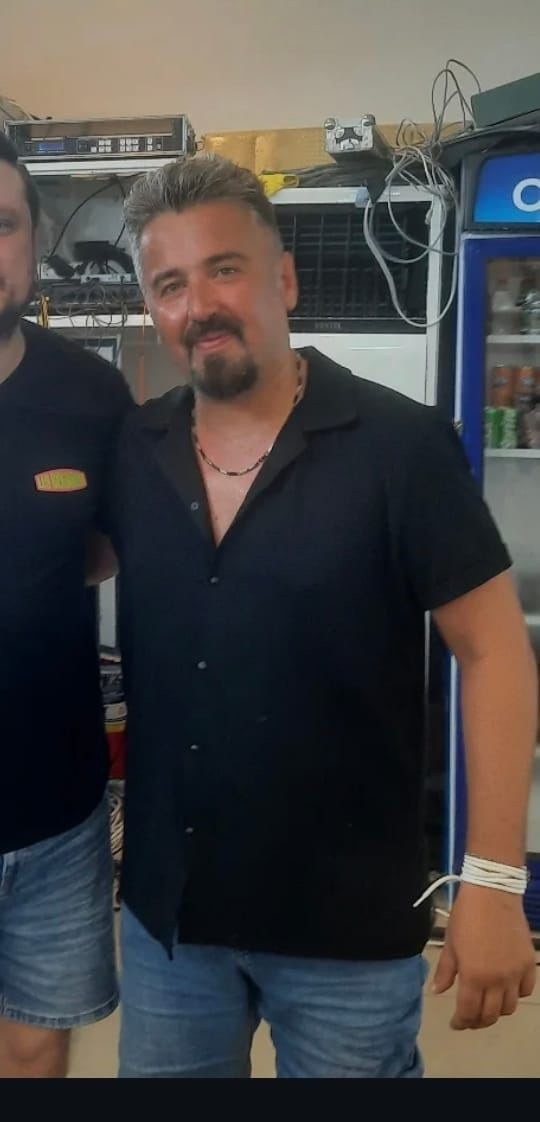 Arkadaşına kanser olduğunu söyleyip silahıyla kendini vurdu
