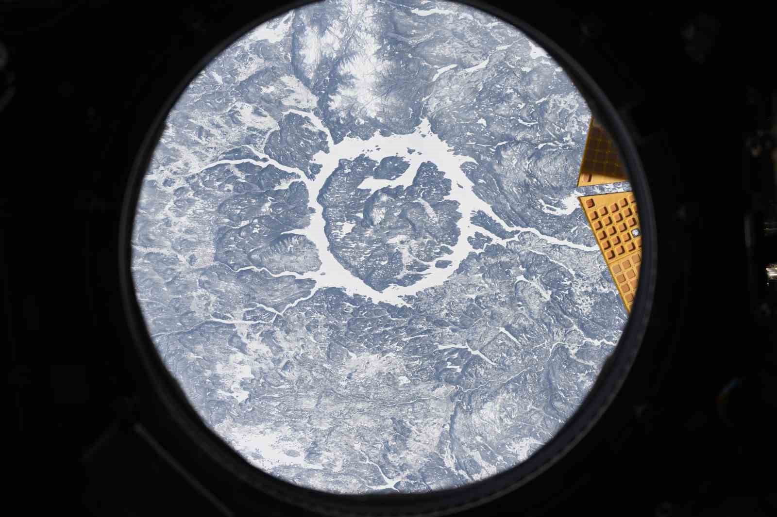 Artemis II mürettebatı, Ay’ın çekim alanına girdi
