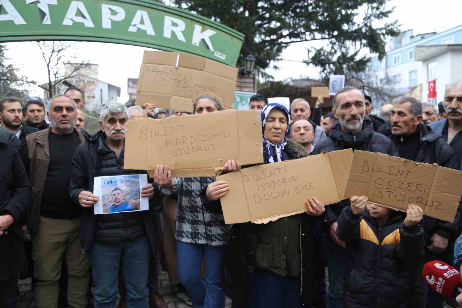 Artvin’de çığda kaybolan çoban için yakınlarından çağrı

