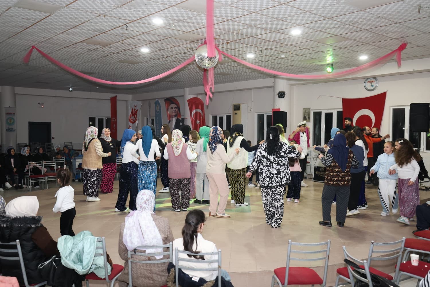 Aşağiçobanisa’da Şalvar Gecesi coşkusu
