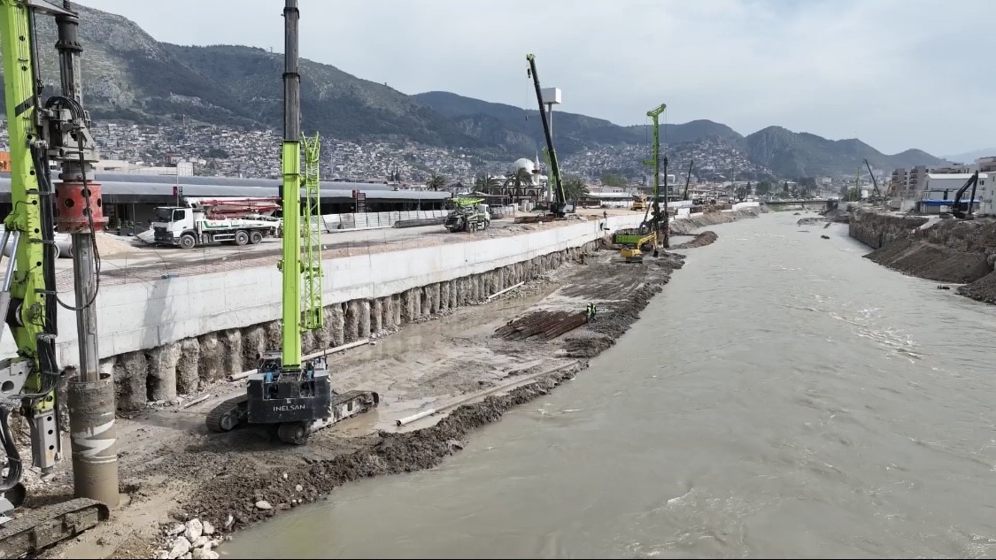 Asi Nehri ıslah ve taşkın önleme projesinde çalışmalar sürüyor
