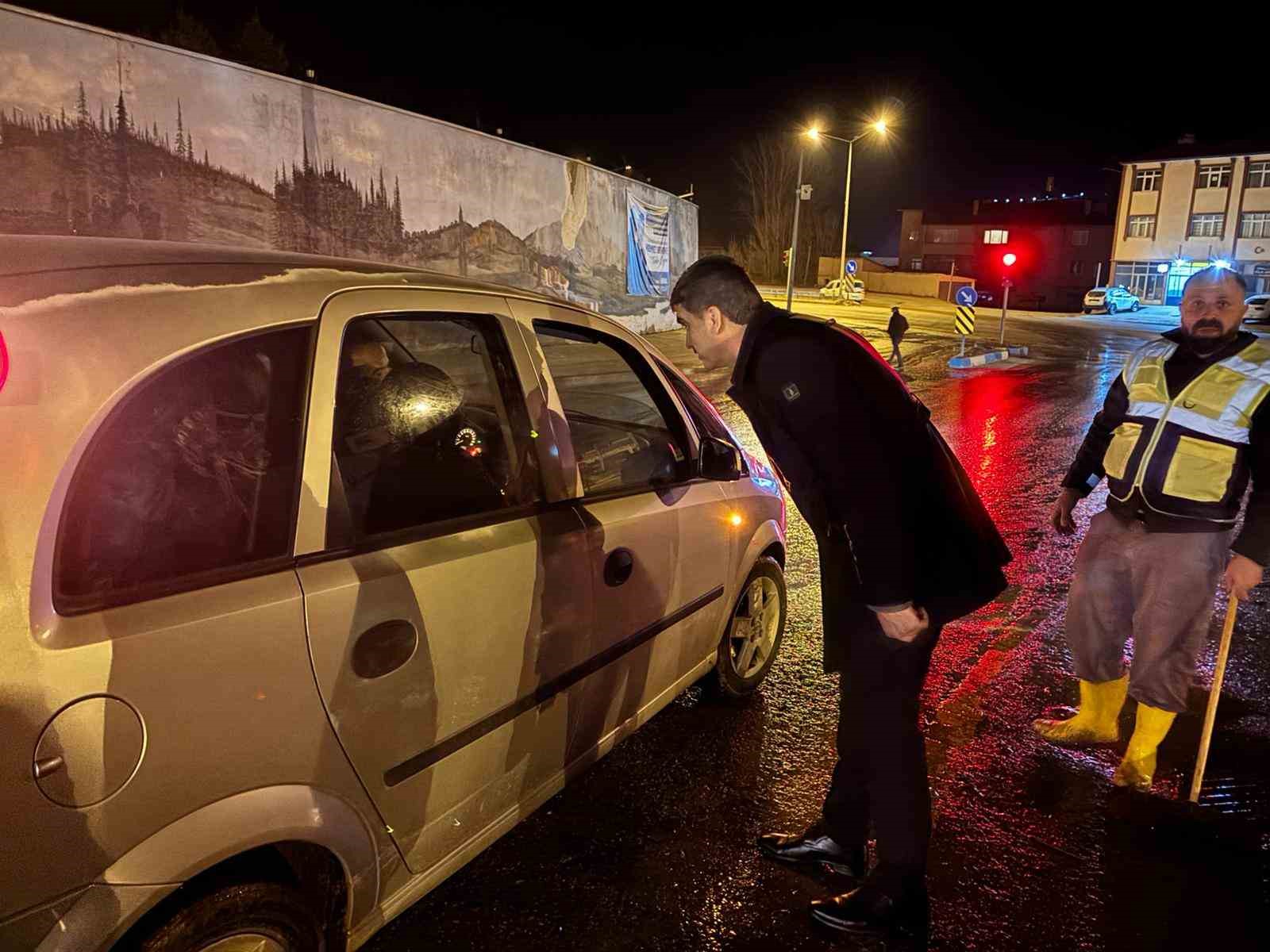 Aşkale bayrama hazırlanıyor: İlçede kapsamlı temizlik seferberliği
