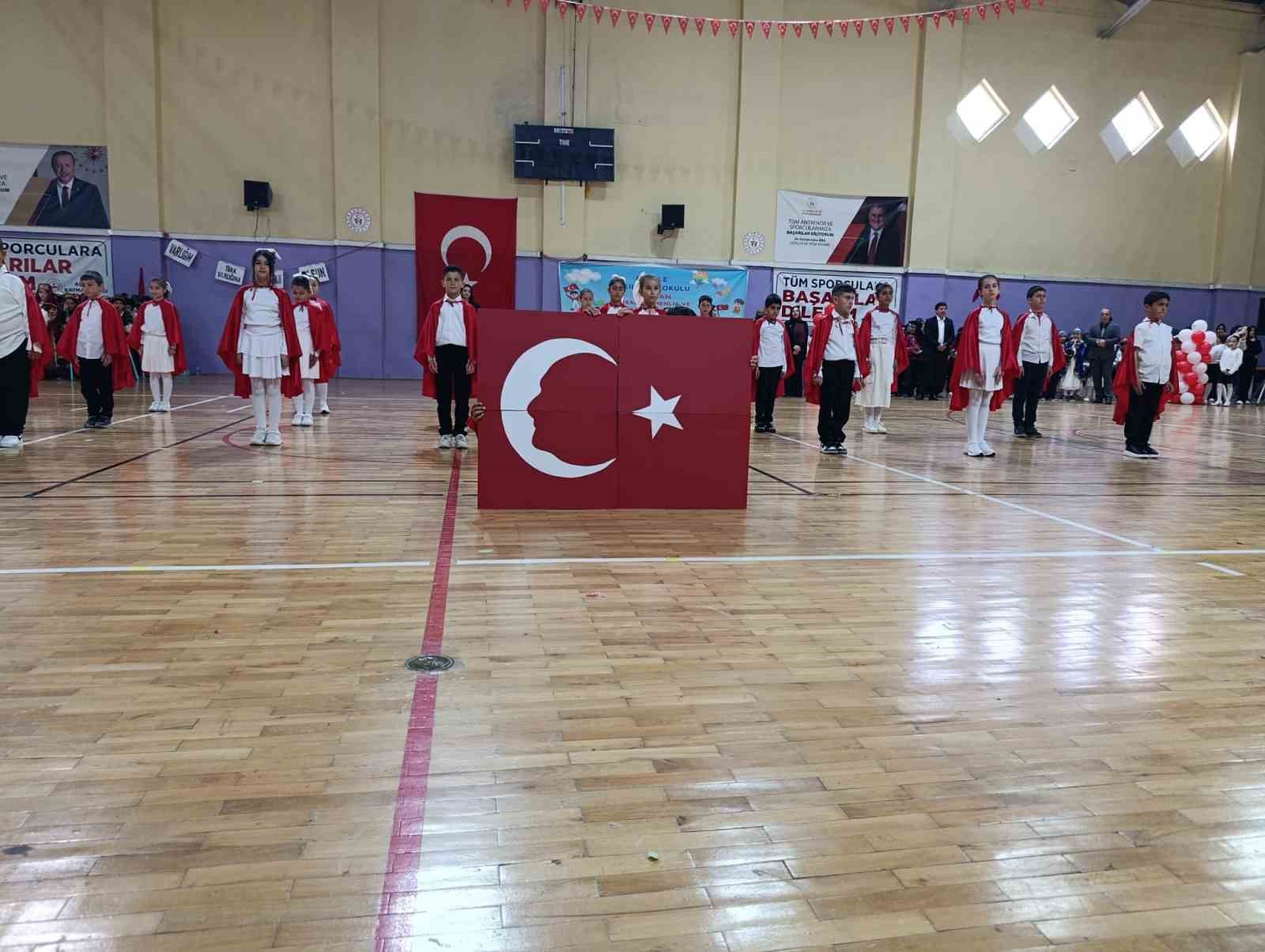 Aşkale’de 23 Nisan coşkusu
