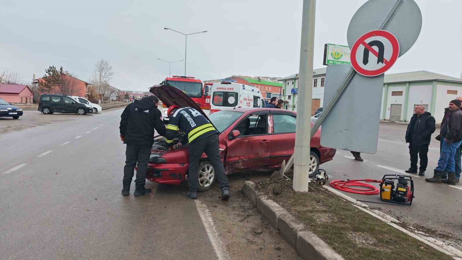 Aşkale’de korkutan kaza: Facianın eşiğinden dönüldü
