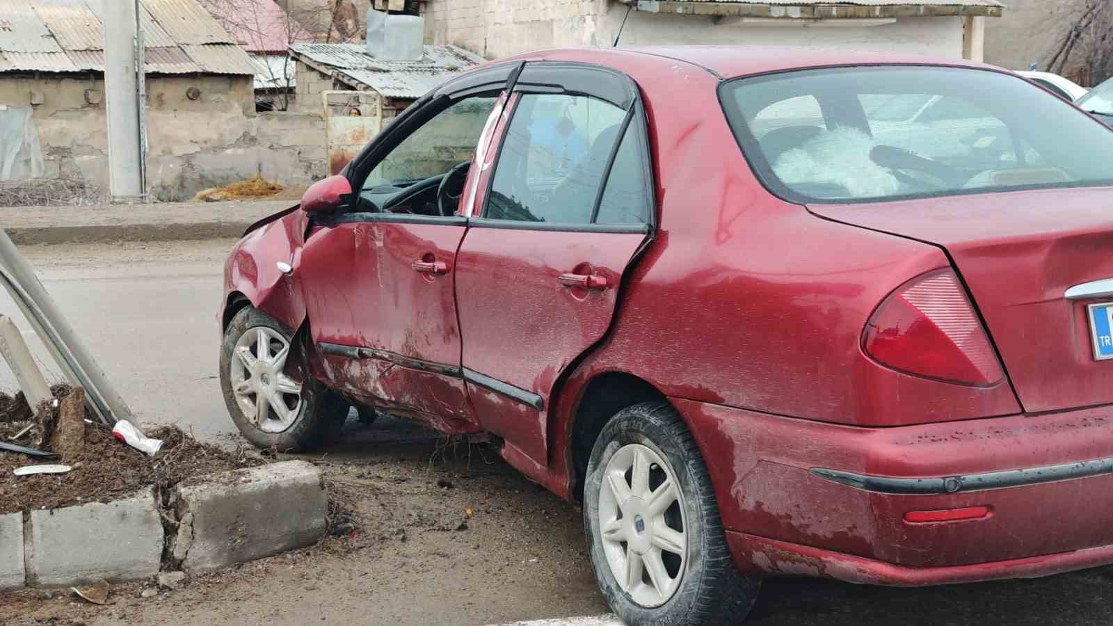 Aşkale’de korkutan kaza: Facianın eşiğinden dönüldü
