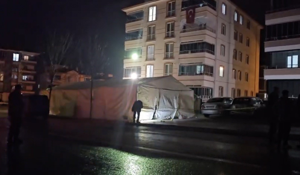 Asker eğlencesinde silahla vuruldu
