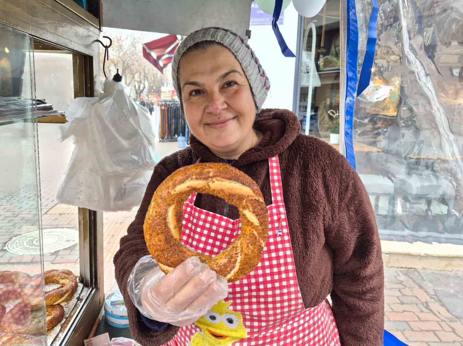 ’Askıda simit’ suistimaline esnaftan tepki
