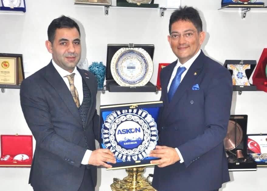 ASKON’dan ETSO ve ETB’de ’Ekonomik işbirliği’ zirvesi
ASKON’dan ETSO ve ETB’de ’Ekonomik işbirliği’ zirvesi