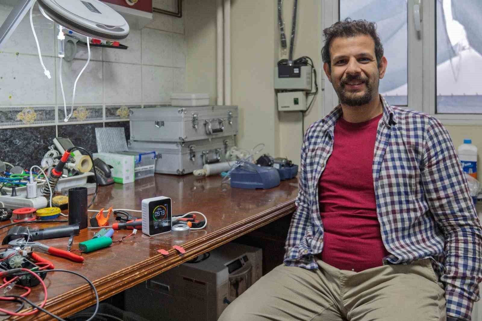 Asperger sendromlu yüksek mühendis, Eşrefpaşa Hastanesi’nde görevde
