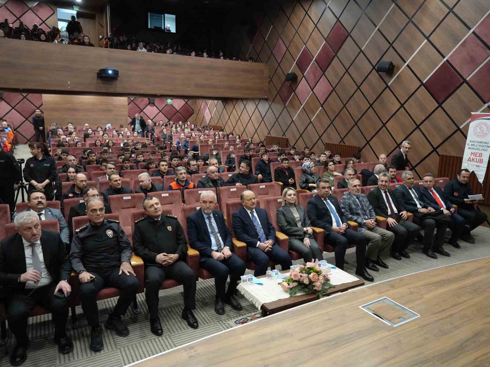 "Asrın felaketi"nde hayatını kaybedenleren Kastamonu’da dualarla anıldı
