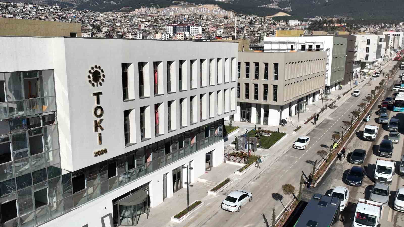 Asrın felaketinden asrın dirilişine: Kahramanmaraş ayağa kalktı
