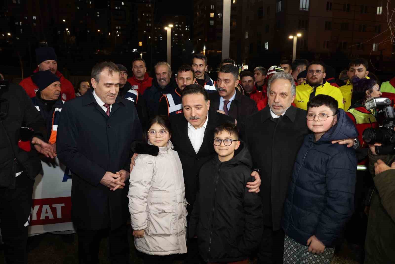 ’Asrın felaketi’nin 3. yılında Kayseri’de sessiz yürüyüş
