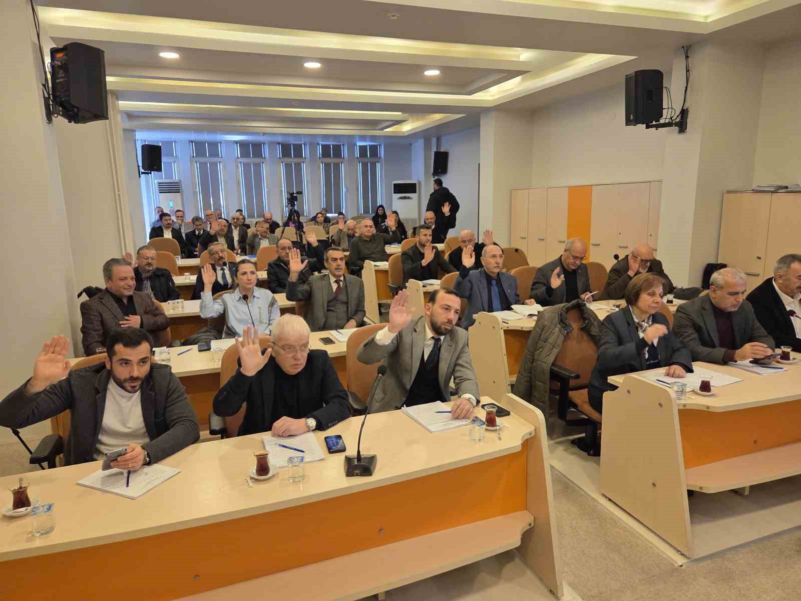 Atakum Meclisi’nde 12 madde komisyonlara gönderildi
