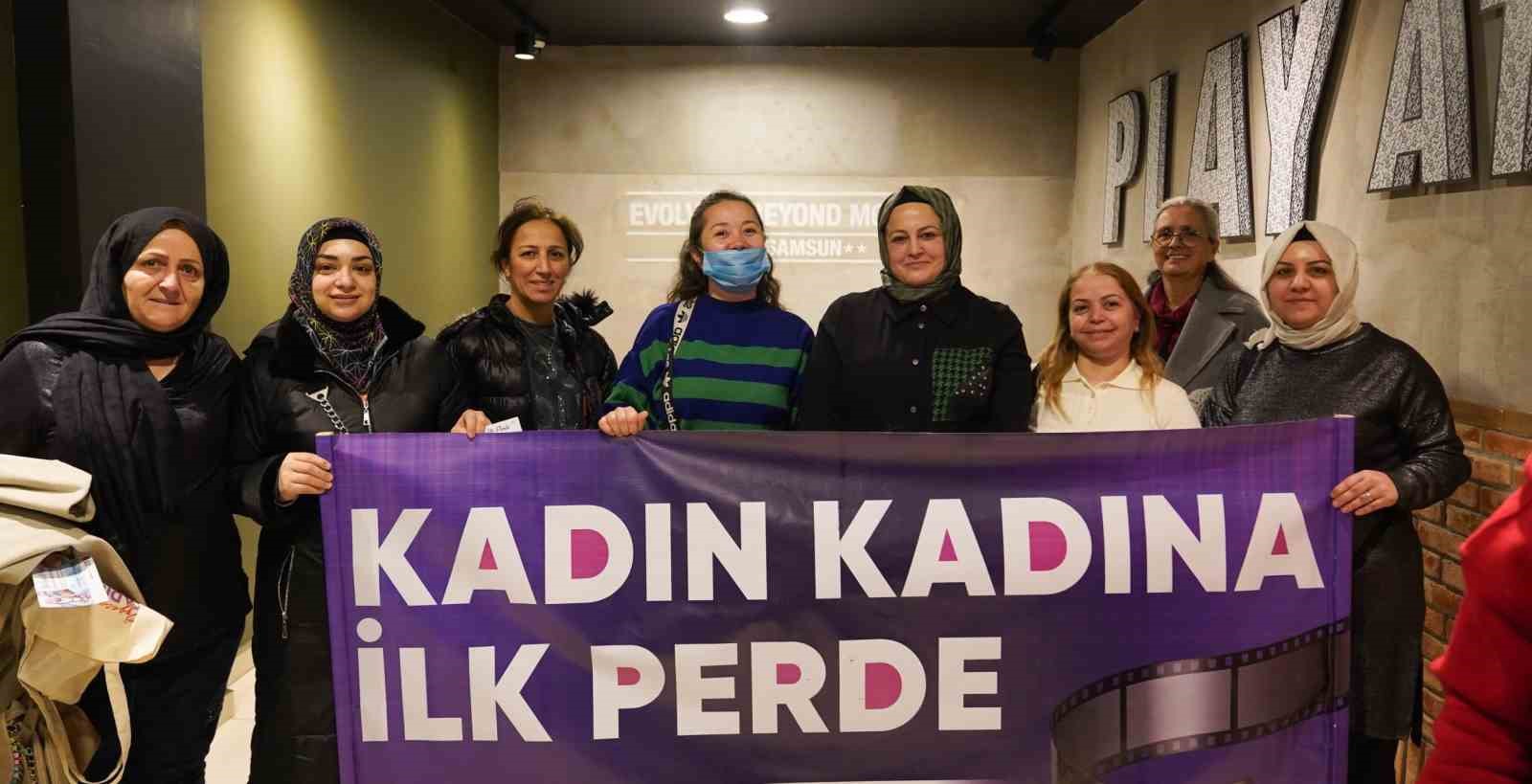 Atakum’da kırsaldan merkeze 150 kadın sinema ile buluştu

