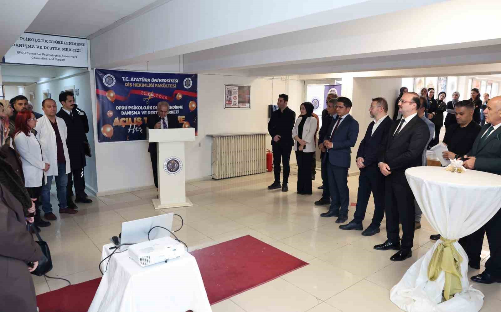 Atatürk Üniversitesi Diş Hekimliği Fakültesinde OPDU Kliniği ve Acil Tıbbi Müdahale Odası hizmete girdi
