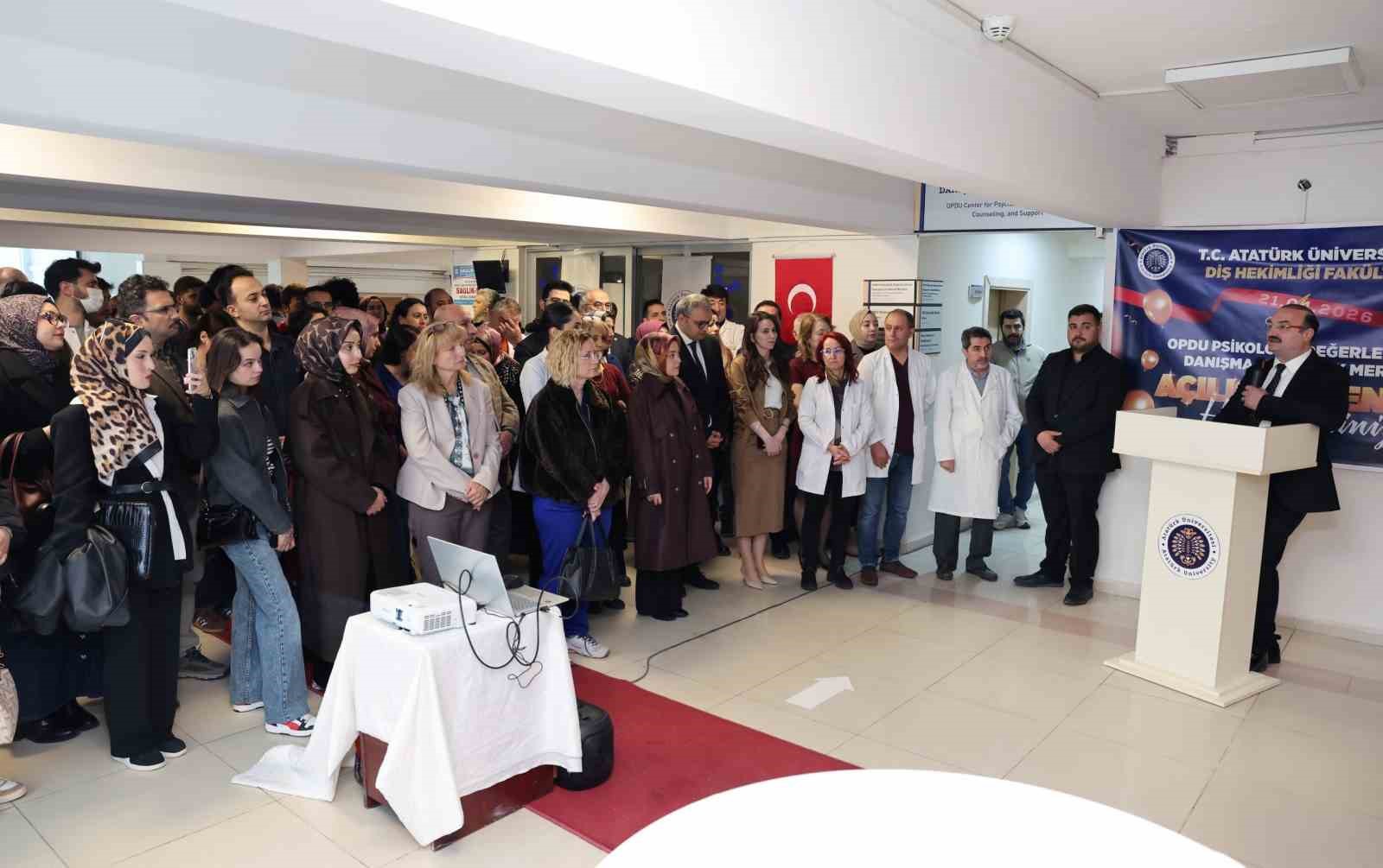Atatürk Üniversitesi Diş Hekimliği Fakültesinde OPDU Kliniği ve Acil Tıbbi Müdahale Odası hizmete girdi
