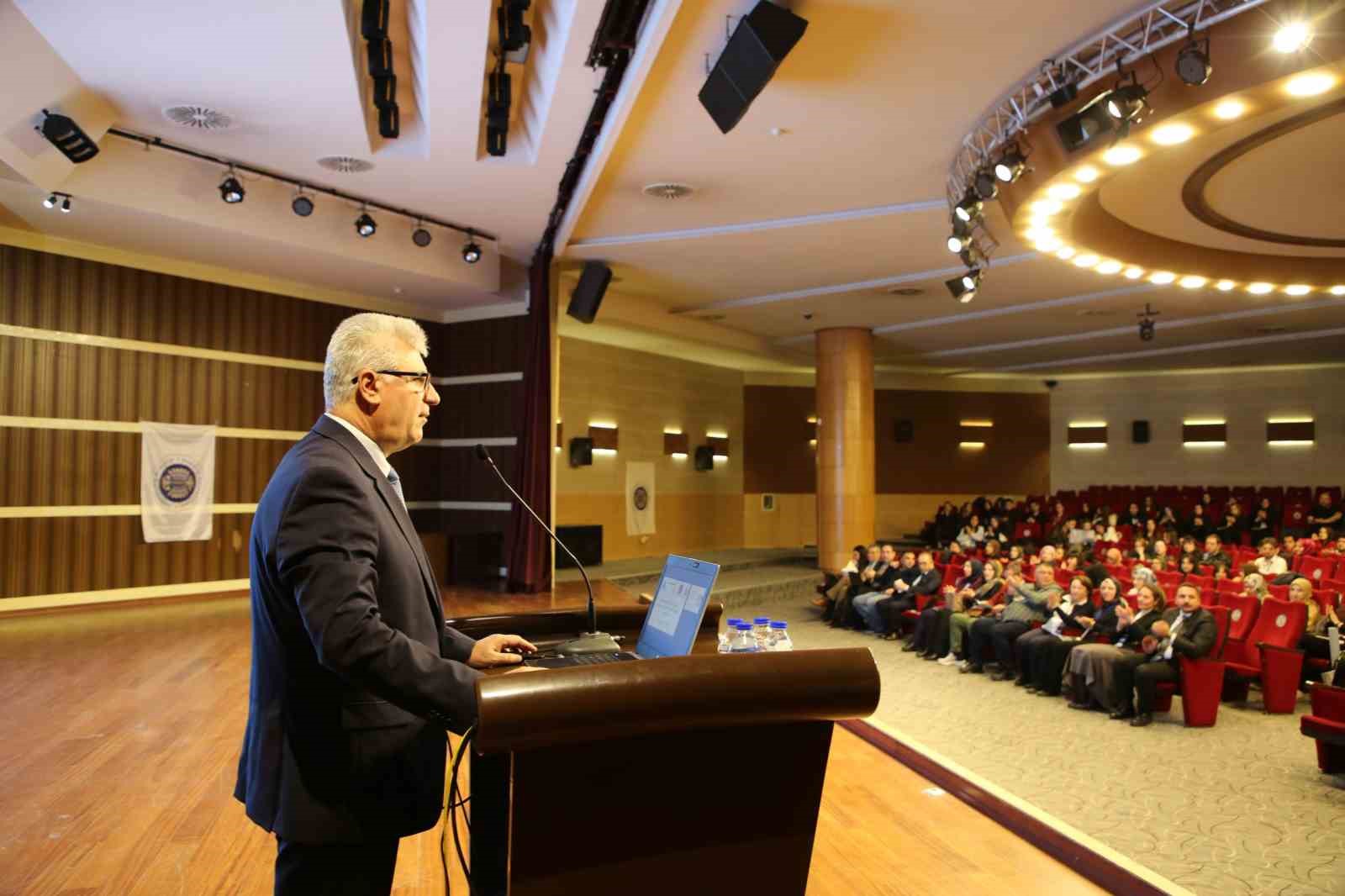 Atatürk Üniversitesi’nde "Moleküler Biyoloji ve Genetik" zirvesi
