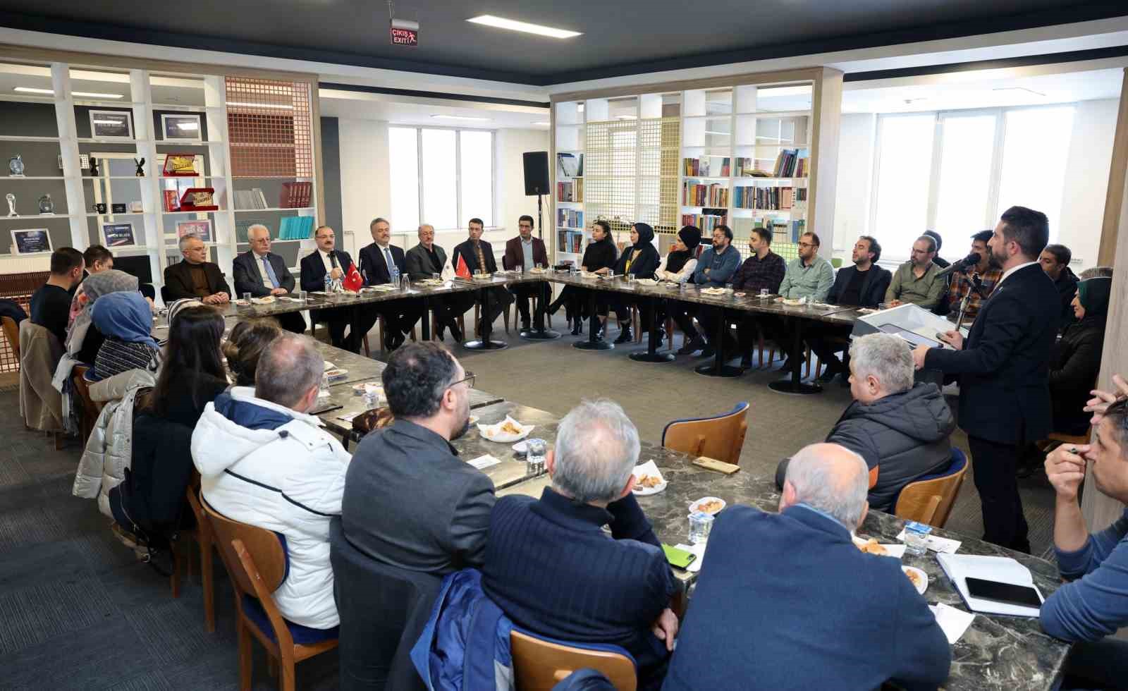 Atatürk Üniversitesinde TEKNOFEST akademik danışmanlar toplantısı düzenlendi
