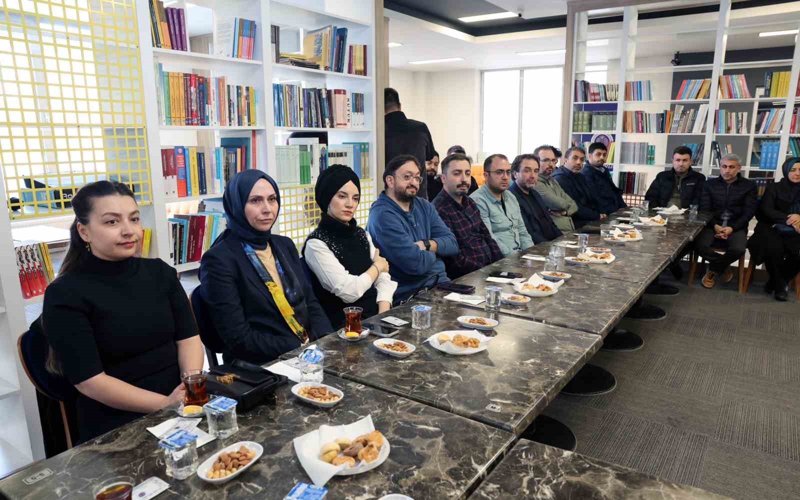 Atatürk Üniversitesinde TEKNOFEST akademik danışmanlar toplantısı düzenlendi
