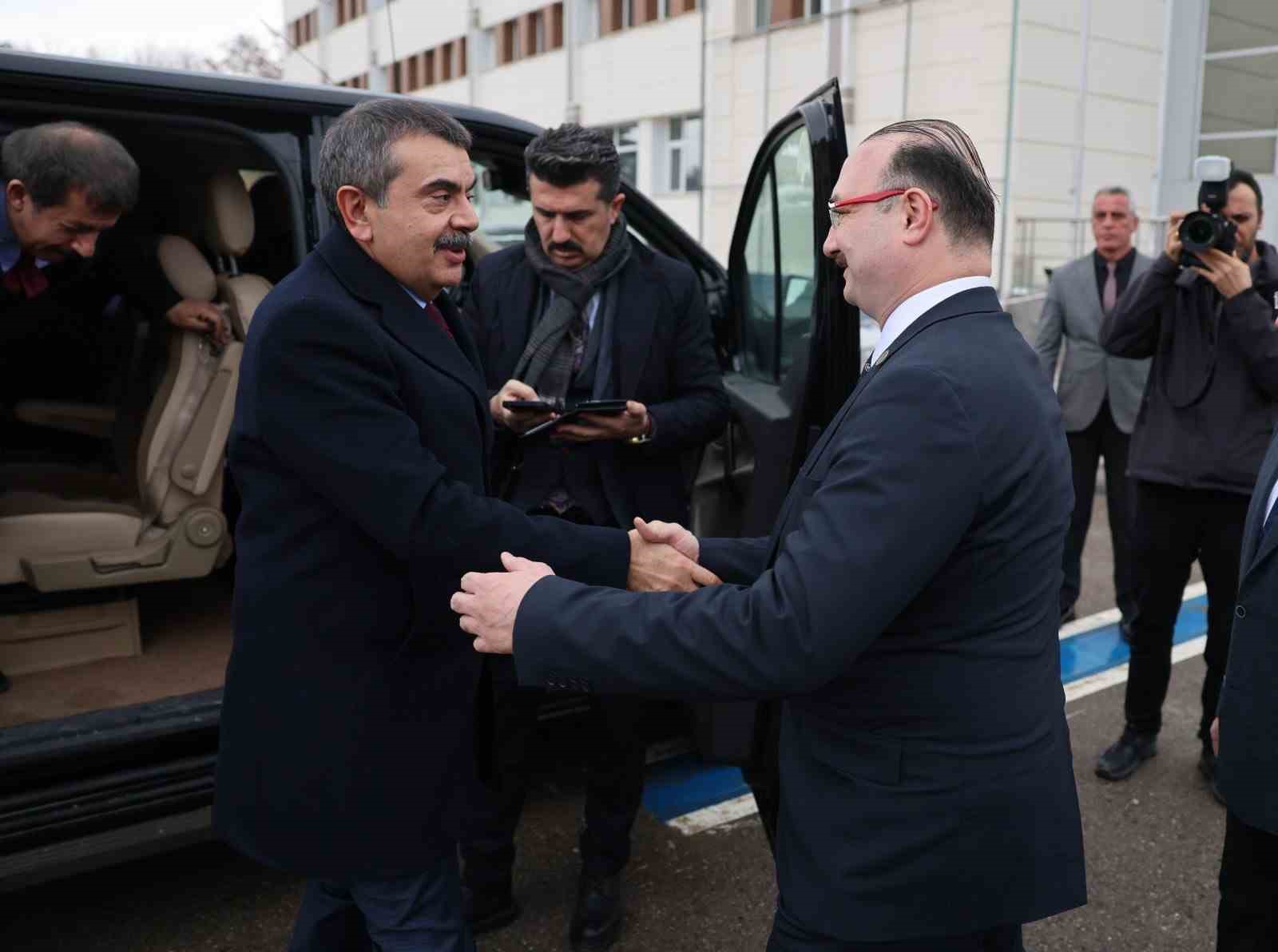 Atatürk Üniversitesi’nden örnek misafirperverlik
