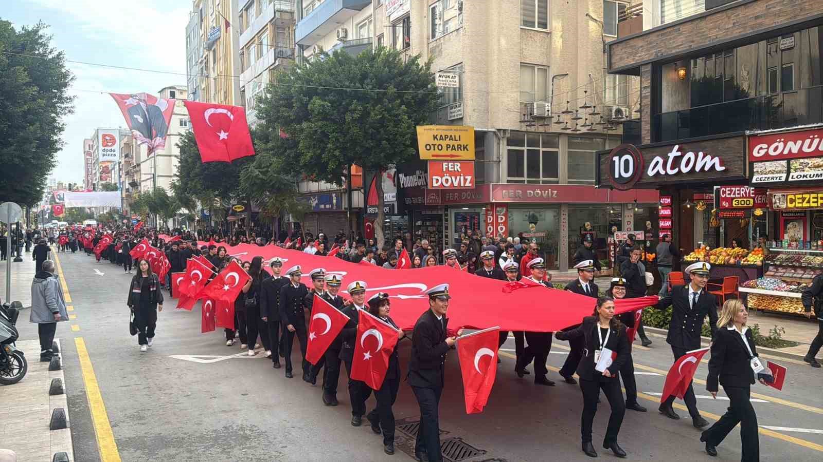 Atatürk’ün Mersin’e gelişinin 103’üncü yıl dönümü törenle kutlandı
