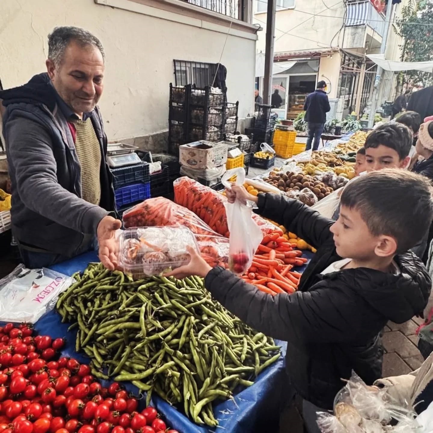 Atça’da miniklerden sürdürülebilirlik için ’Takas Pazarı’
