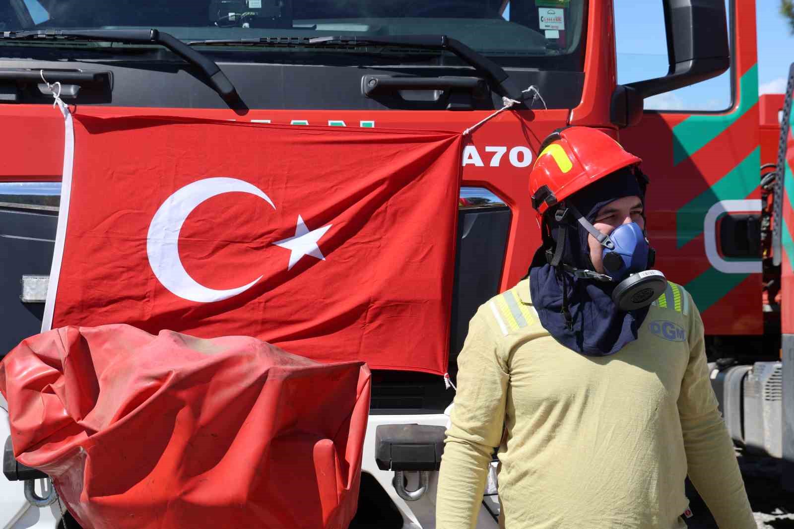 Ateş savaşçılarının TOY’u nefes kesti
