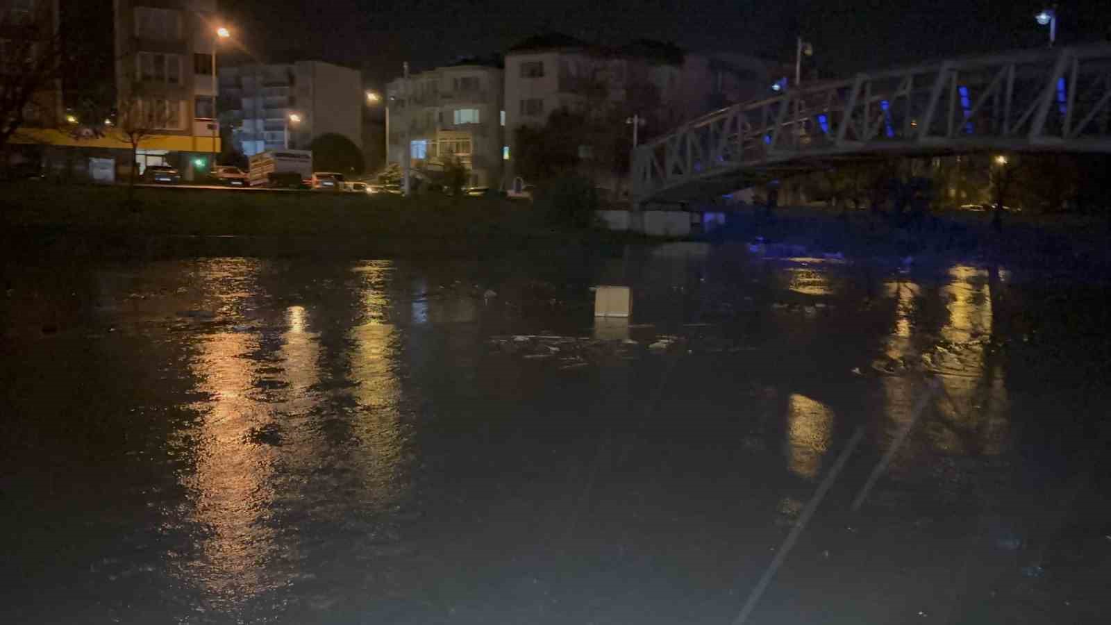 Atikhisar Barajı yüzde 100’e ulaştı, Sarıçay taştı

