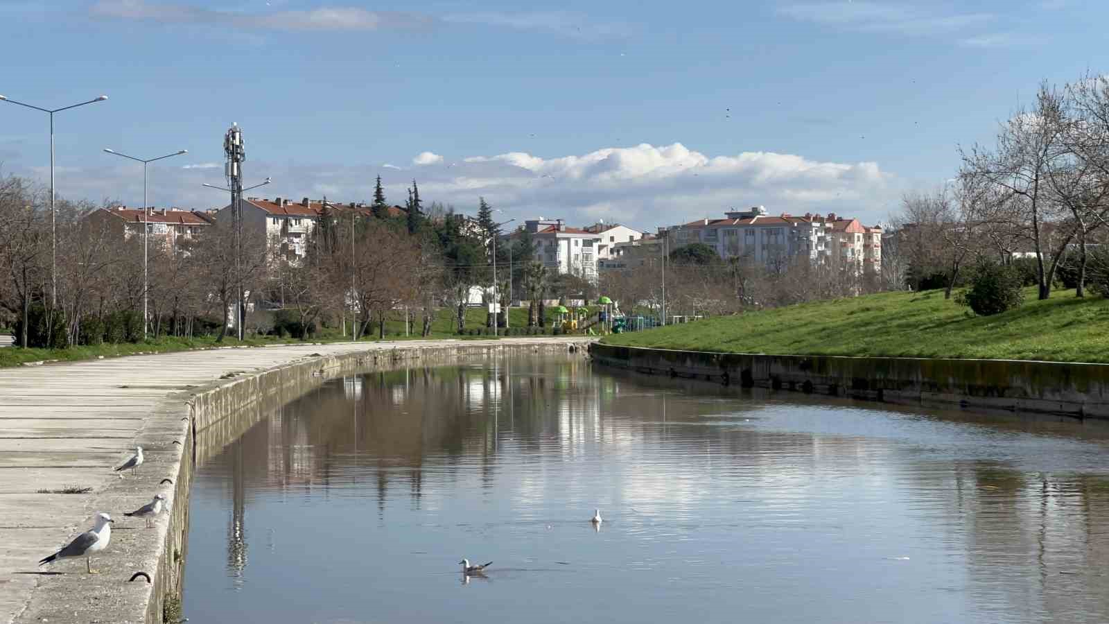 Atikhisar barajında su seviyesi yüzde 100’e ulaştı
