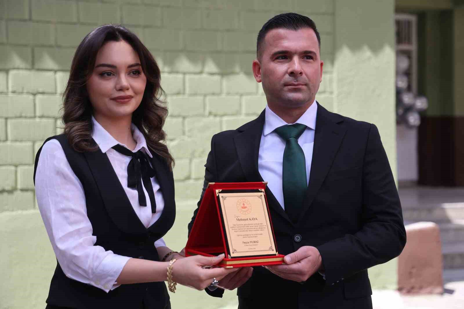 Atıl bina kadınlar için sanat merkezine dönüştü
