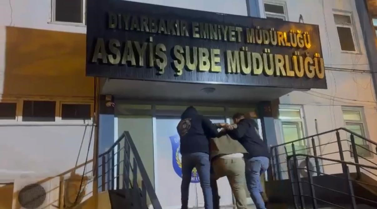 Atlas’ın ailesini tehdit eden şüpheli Diyarbakır’da gözaltındı, SEGBİS’le hakim karşısına çıkacak

