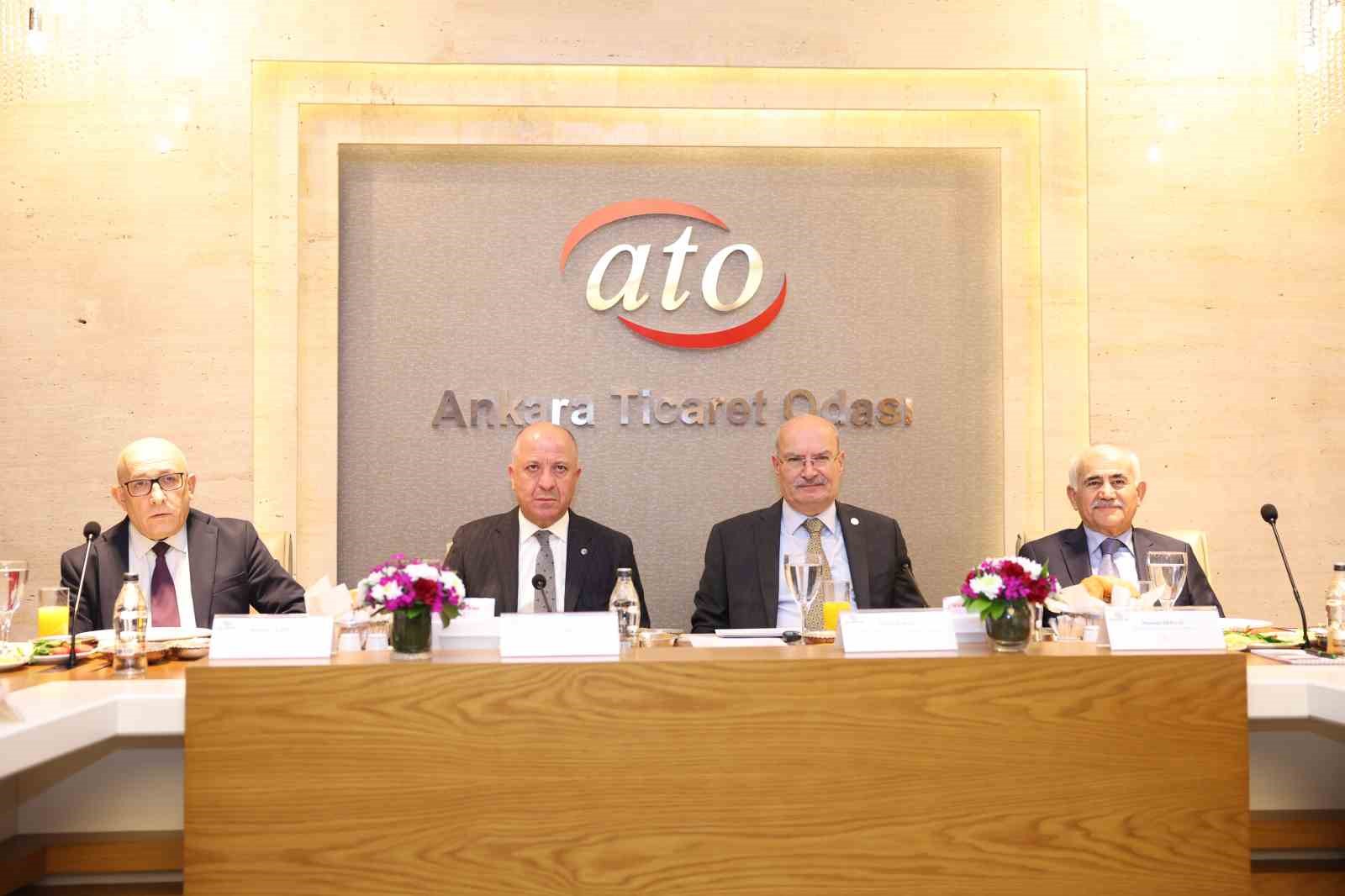 ATO Başkanı Baran: "Kağıt ve baskı sektörü 20 bin işletme ve 200 binden fazla kişiye doğrudan istihdam sağlıyor"
