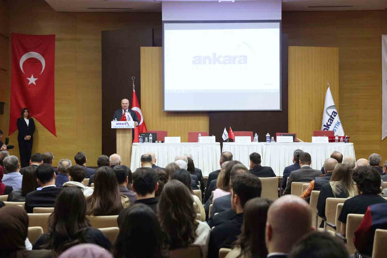 ATO Başkanı Baran: "Türkiye’nin kalbi Ankara, demiryolu ile karayolunu entegre ederek, ticaret ve lojistiği aynı potada eritiyor"
