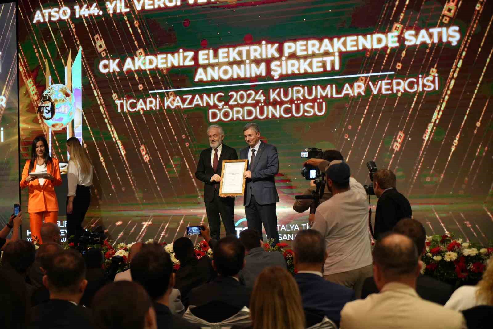 ATSO’nun 144. yılında ekonomi ve Antalya uyarısı: "Deniz trafiğimizi arttırarak, karayolu sıkışıklığımızı bir şekilde azaltalım"
