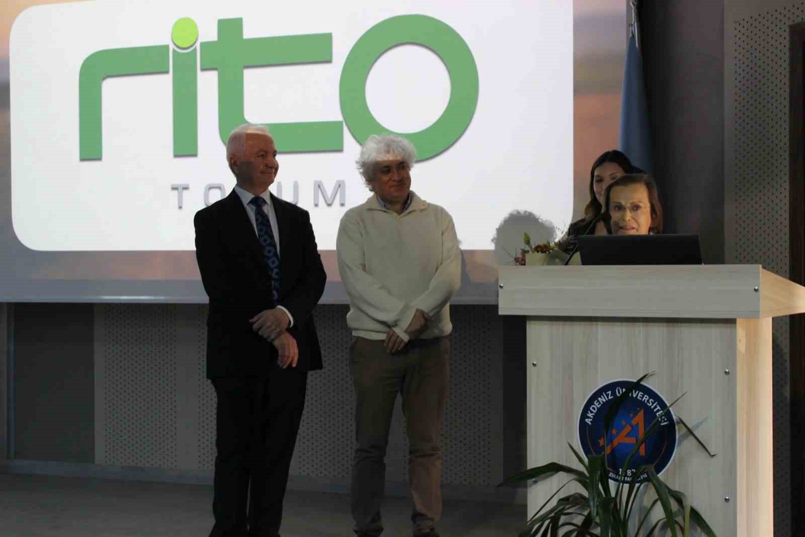 AÜ Ziraat Fakültesi 225 öğrencisini uygulamalı eğitim için sahaya uğurladı
