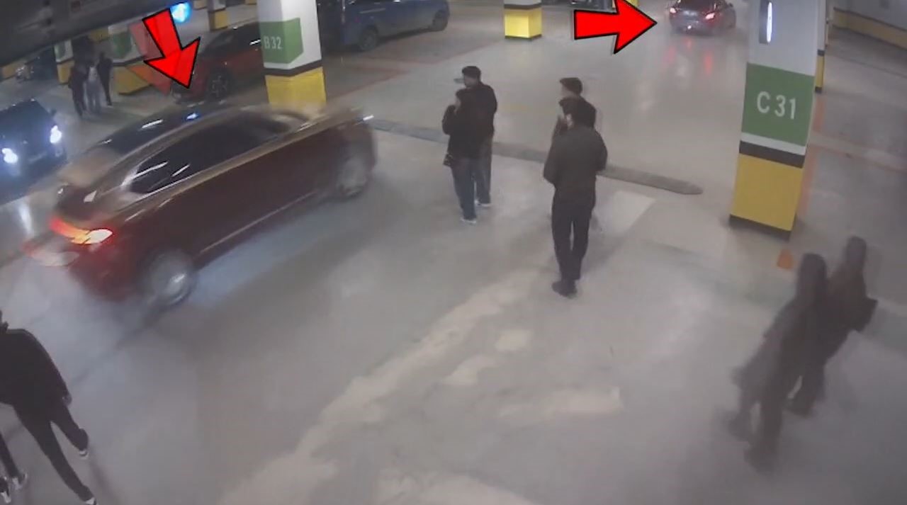 AVM otoparkında drift yapan 5 sürücüye 700 bin lira ceza, aynı suçu işleyen sürücü ehliyetinden oldu
