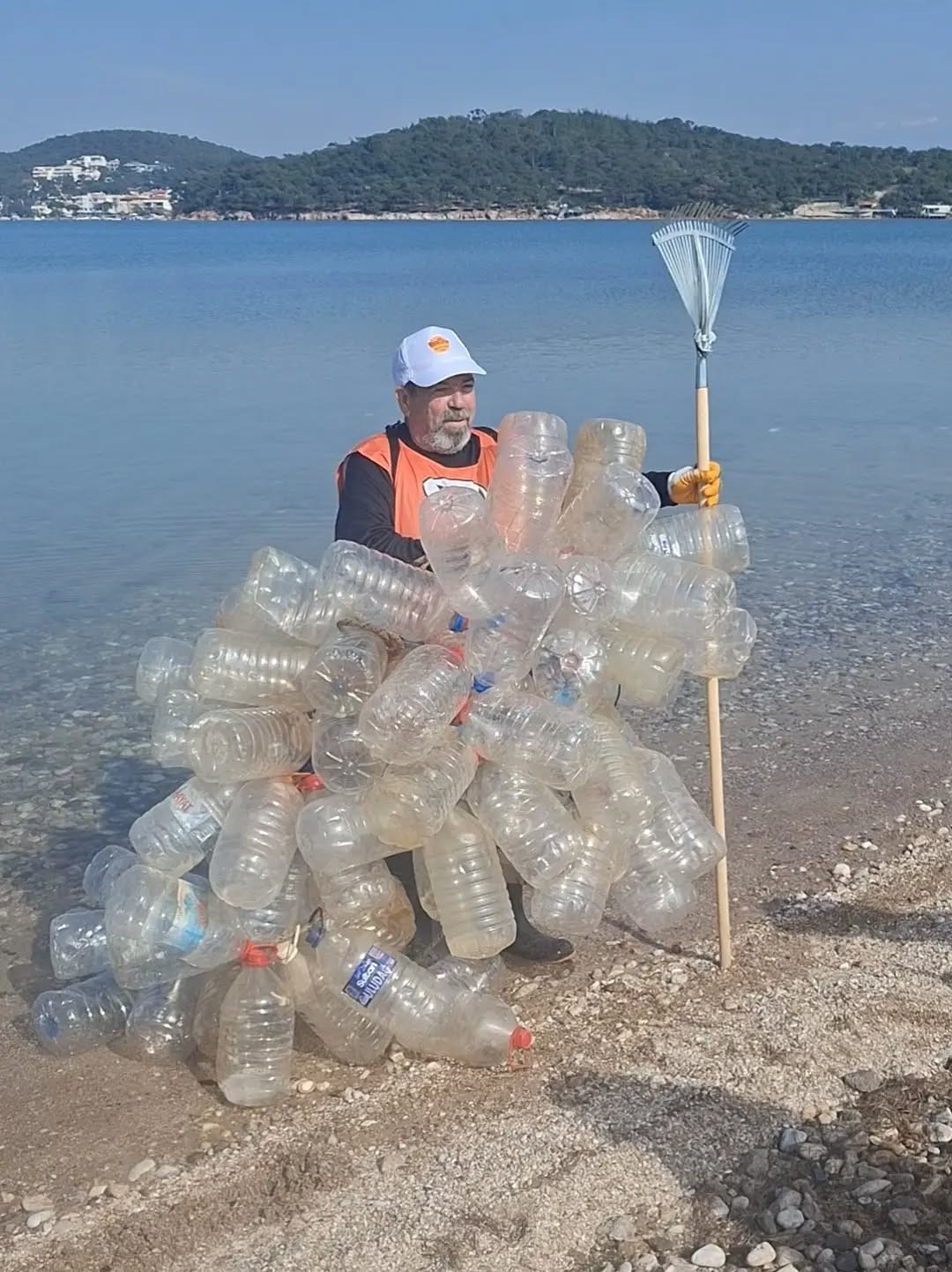 Avrupa Çevre Ajansı Deniz Çöpleri İzleme Programı kapsamında Ayvalık’ta temizlik seferberliği
