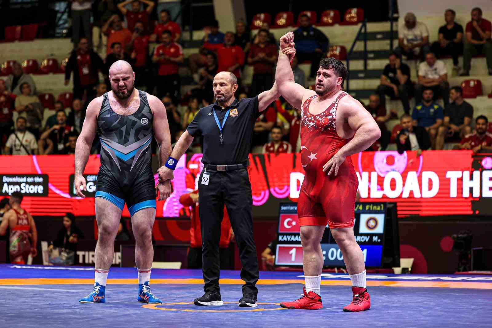 Avrupa Güreş Şampiyonası’nda 3 yarı final
