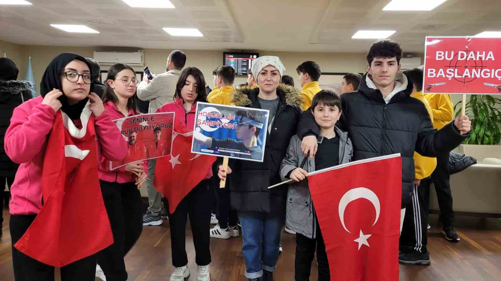 Avrupa Şampiyonu Samsun’da coşkuyla karşılandı
