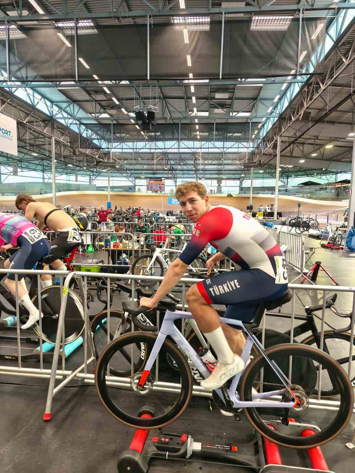Avrupa velodromlarında Türk imzası: Milli bisikletçilerden uluslararası başarı
