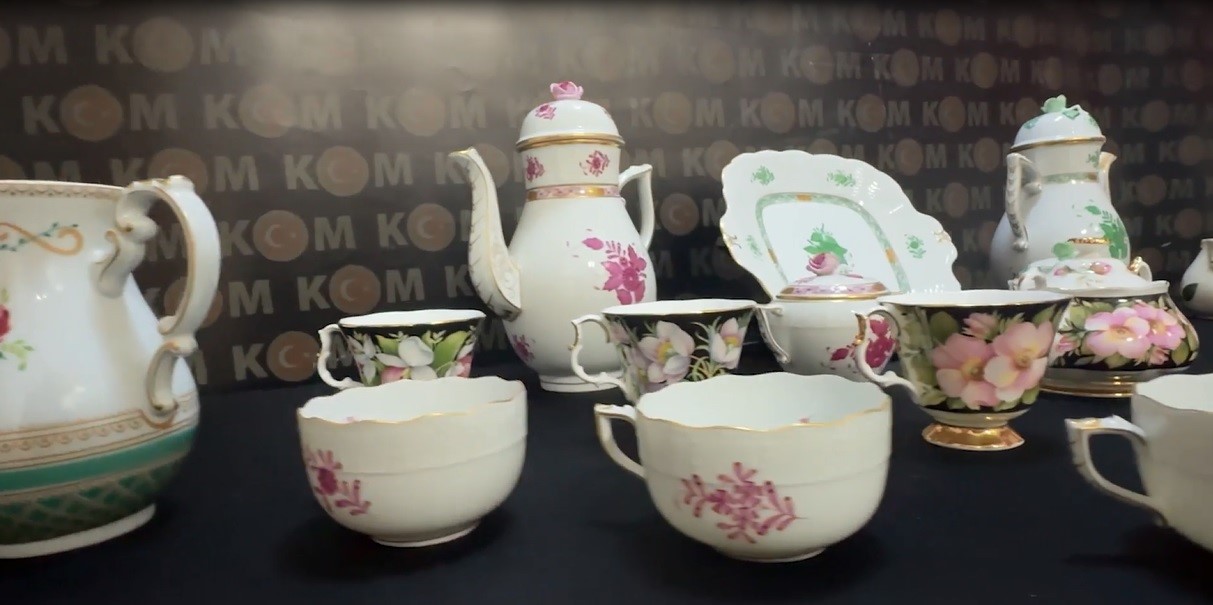 Avrupa’dan kaçak getirilen 128 el sanatı eser ele geçirildi
