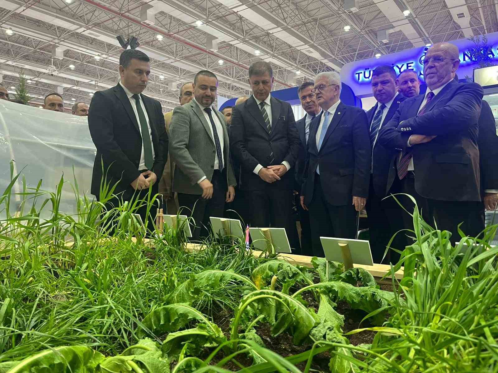 Avrupa’nın dev tarım fuarı Agroexpo İzmir’de kapılarını açtı
Avrupa’nın dev tarım fuarı Agroexpo İzmir’de kapılarını açtı