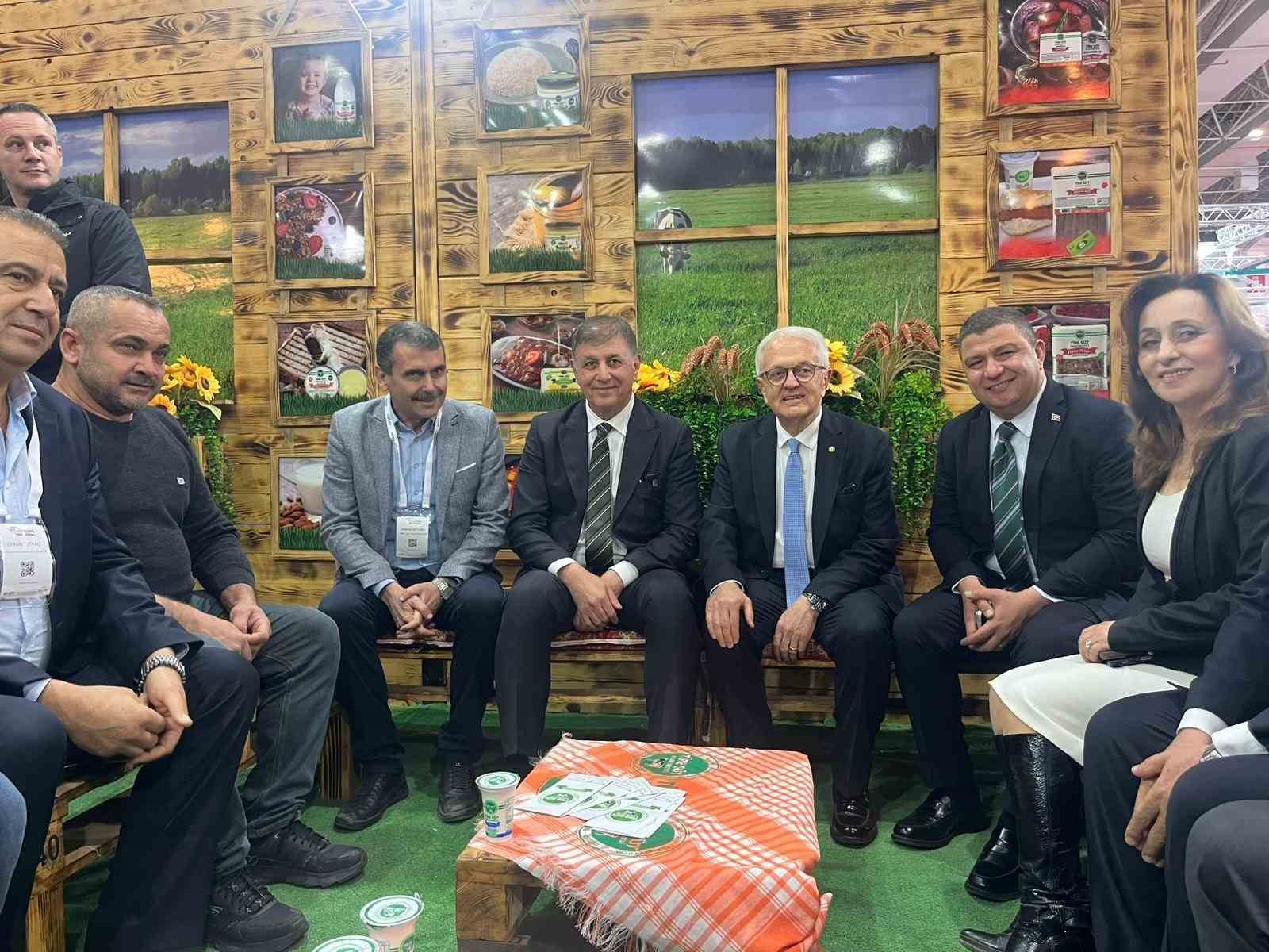 Avrupa’nın dev tarım fuarı Agroexpo İzmir’de kapılarını açtı
Avrupa’nın dev tarım fuarı Agroexpo İzmir’de kapılarını açtı