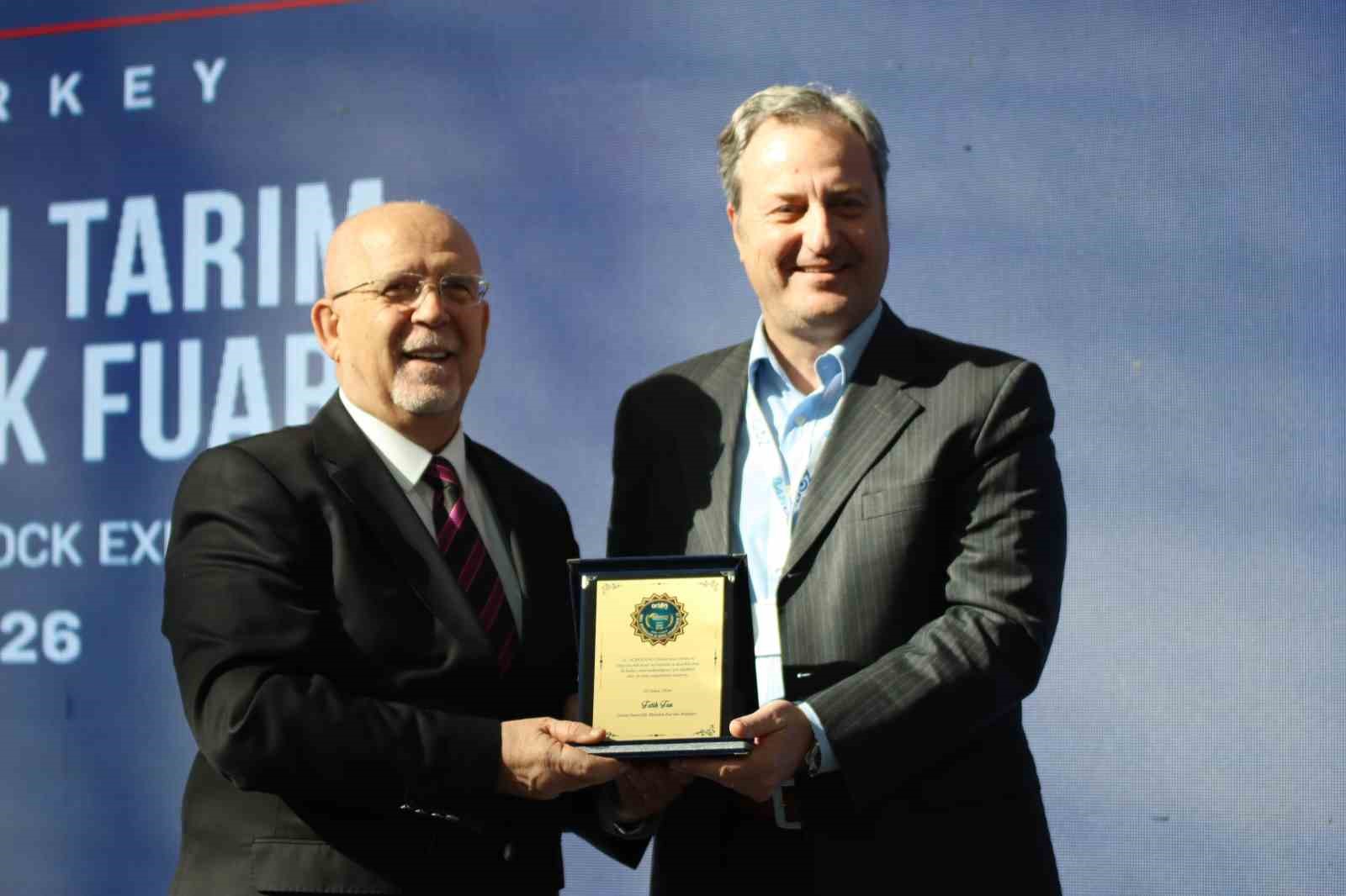 Avrupa’nın dev tarım fuarı Agroexpo İzmir’de kapılarını açtı
Avrupa’nın dev tarım fuarı Agroexpo İzmir’de kapılarını açtı