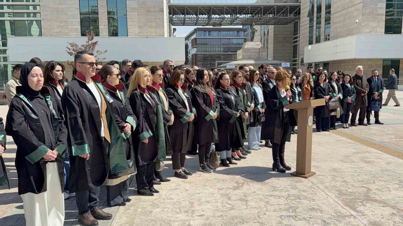 Avukat cinayetine tepki: "Savunmaya saldırı kabul edilemez"
