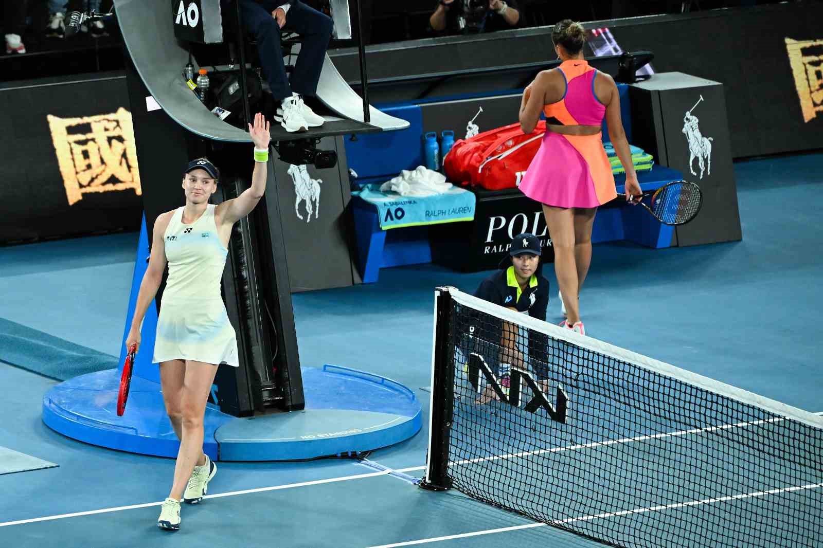 Avustralya Açık tek kadınlarda şampiyon Elena Rybakina
