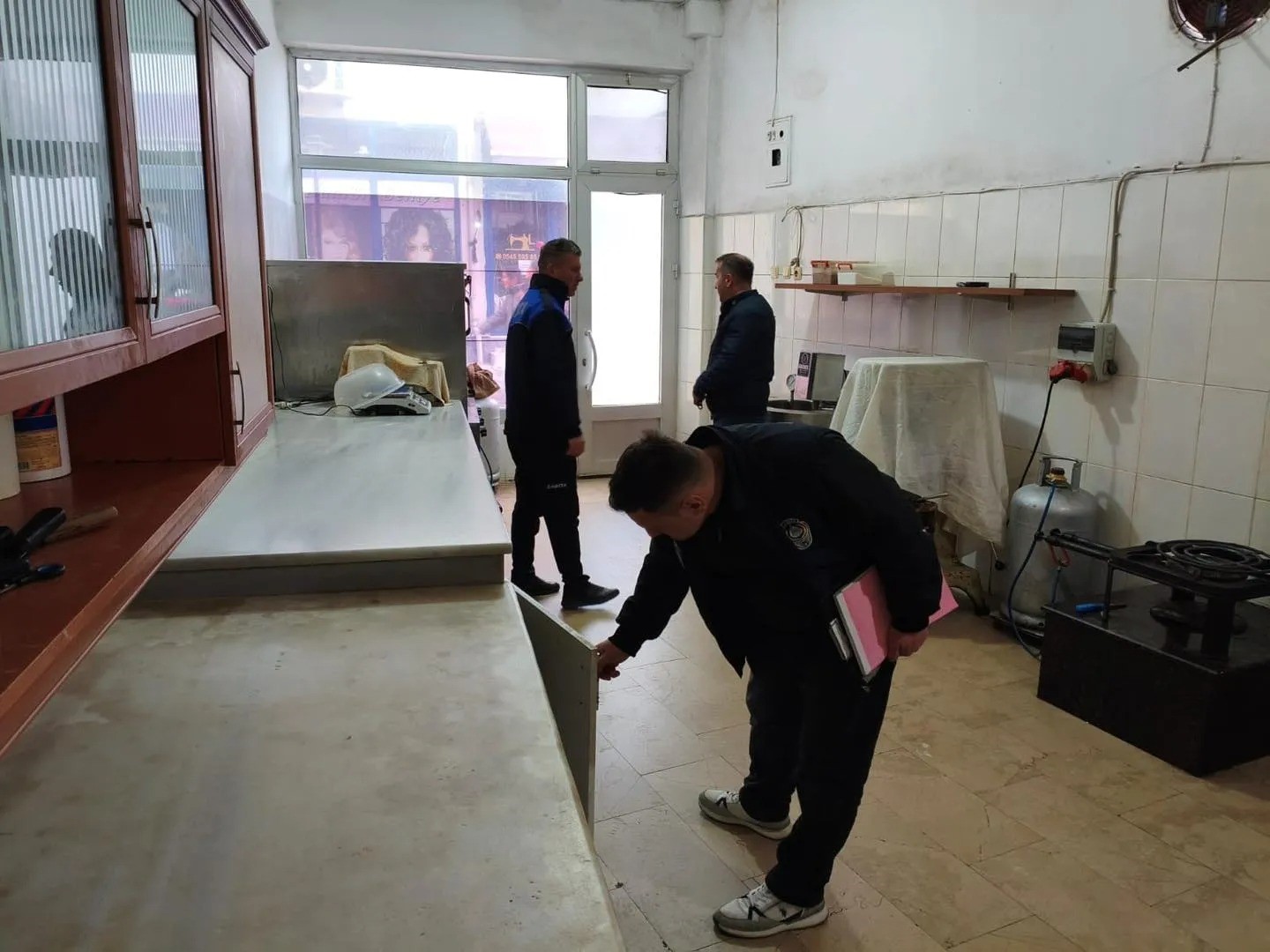 Ayancık’ta halk sağlığı için ekipler sahada
