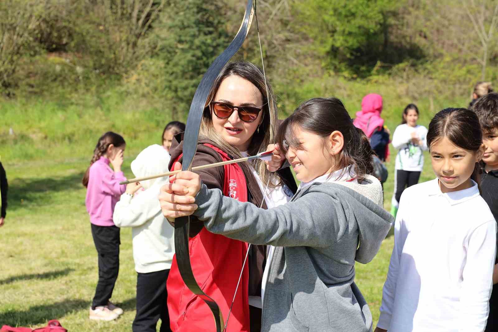 Ayçiçek Bisiklet Vadisi’nde minikler öğrenciler ağırlandı
Ayçiçek Bisiklet Vadisi’nde minikler öğrenciler ağırlandı