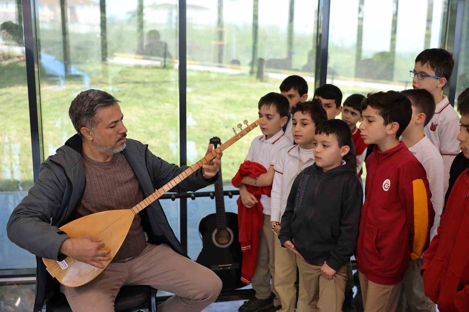Ayçiçek Bisiklet Vadisi’nde minikler öğrenciler ağırlandı
Ayçiçek Bisiklet Vadisi’nde minikler öğrenciler ağırlandı